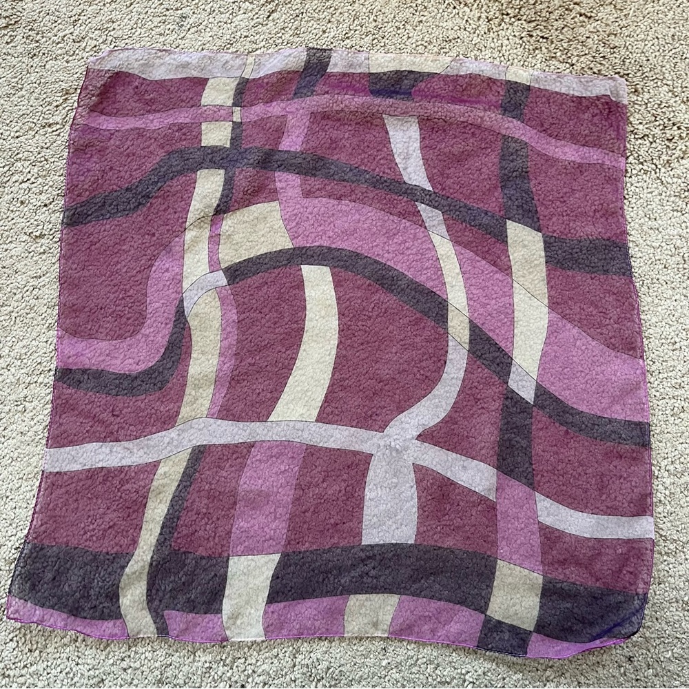 2/$20 Vintage Women’s Sheer Square Scarf